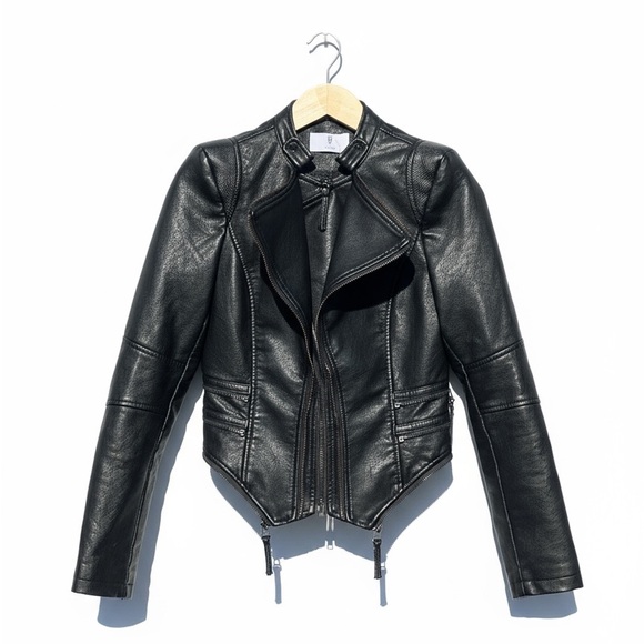 VIC Bee Jackets & Blazers - Elegant Black Leather Jacket